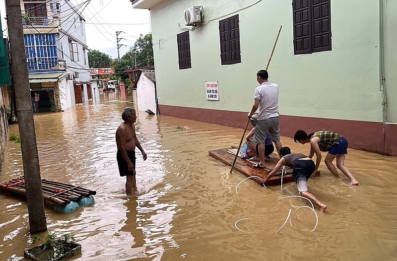 Thái Nguyên: Ngập sâu trong biển nước do ảnh hưởng của bão số 3