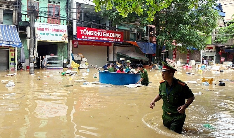 Thái Nguyên: Ngập sâu trong biển nước do ảnh hưởng của bão số 3