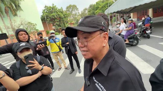 "Vợ Quý Bình nói câu đó khiến tôi xót xa lắm" - Ảnh 1.