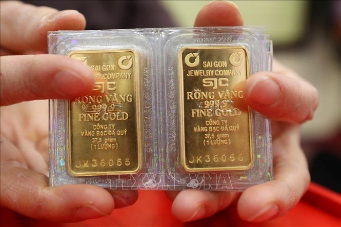 Giá vàng hôm nay (chiều 15-7): Giá vàng trong nước đồng loạt giảm