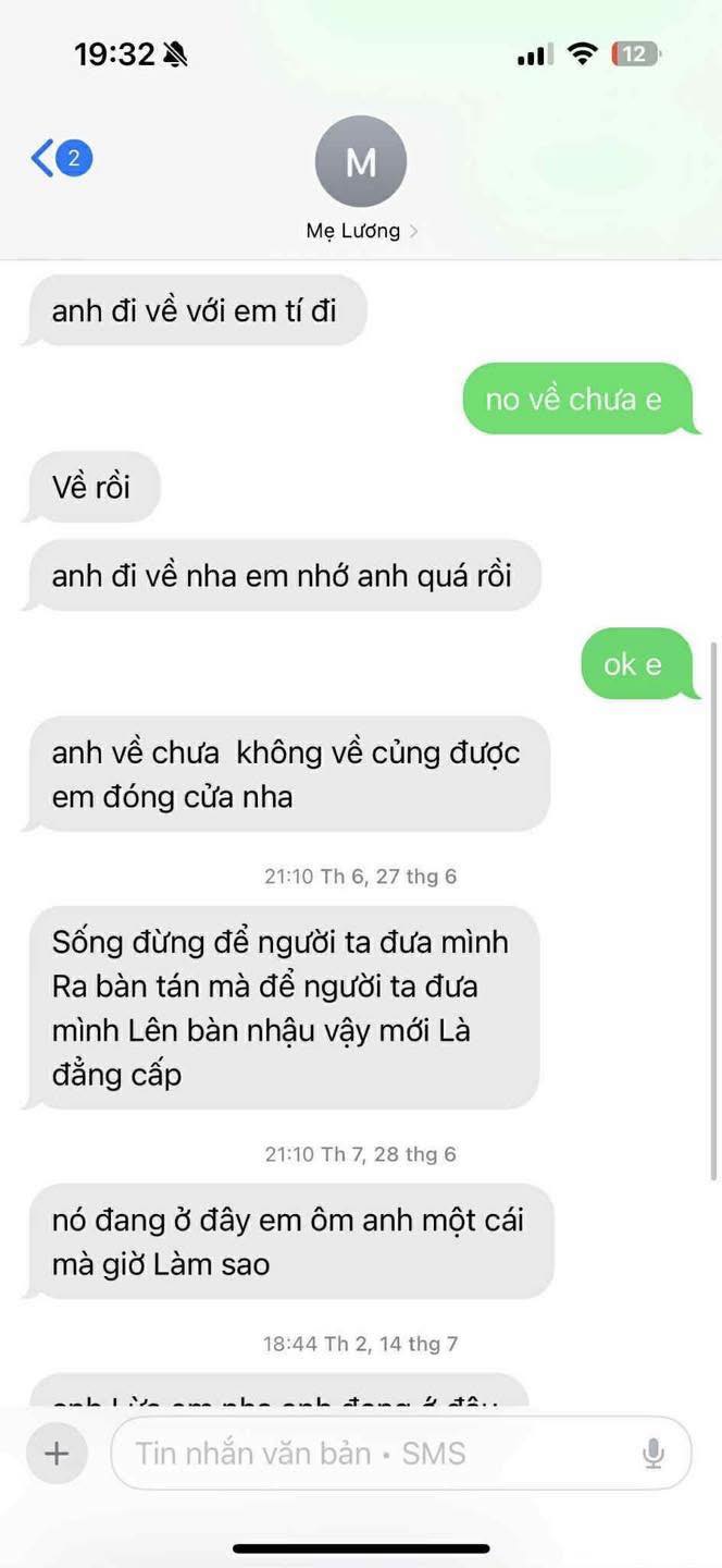 Có thể là hình ảnh về văn bản
