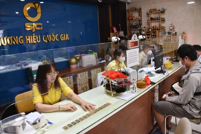 Giá vàng hôm nay 21-8: Tăng tốc trở lại sau chuỗi ngày giảm - Ảnh 1.