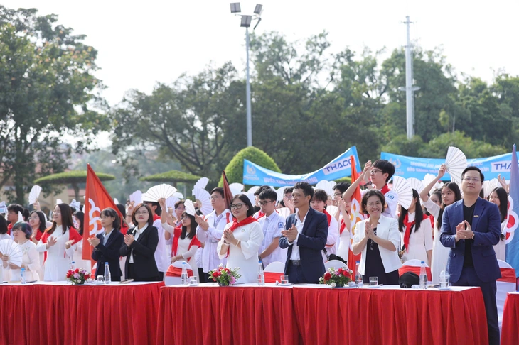 Đường lên đỉnh Olympia - Ảnh 36.
