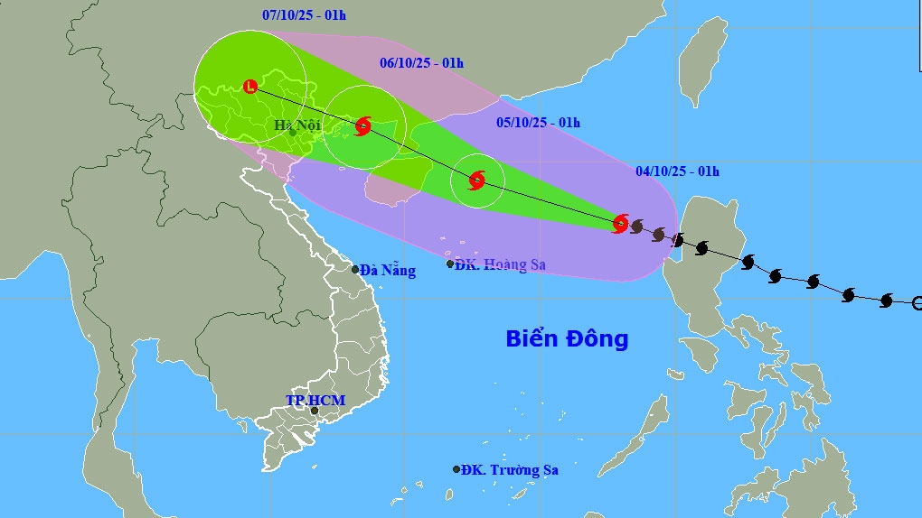bao so 11 giat cap 14 cach dac khu hoang sa khoang 570km, dang manh len rat nhanh hinh anh 1