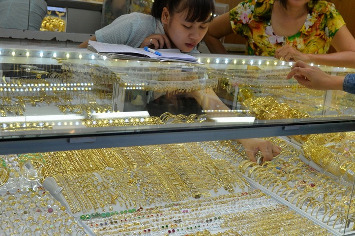 Giá vàng hôm nay 20 - 10: Biến động mạnh và dự báo giảm giá tiếp theo - Ảnh 2.