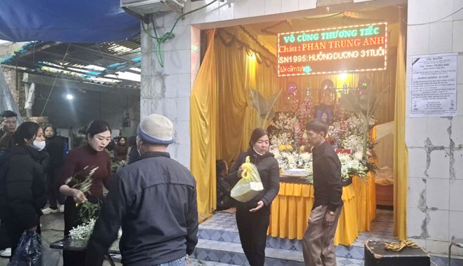 Vụ lật xe 9 người tử vong: Có nhà báo, nhà giáo và nhiều mạnh thường quân nổi tiếng