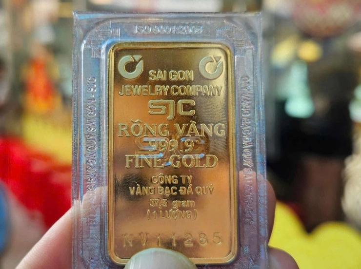 Giá vàng hôm nay (14-1): Cao nhất lịch sử