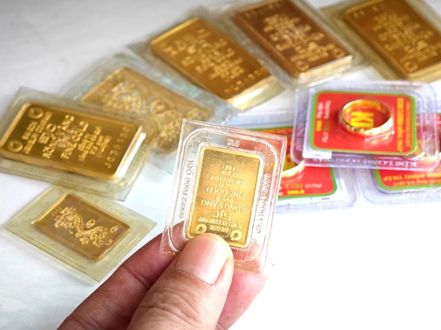 Giá vàng hôm nay 26.2.2026: Bất ngờ giảm 300.000 đồng trong ngày vía Thần tài- Ảnh 1.