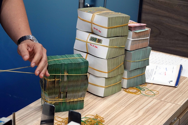 Giá vàng khó lường- Ảnh 3.