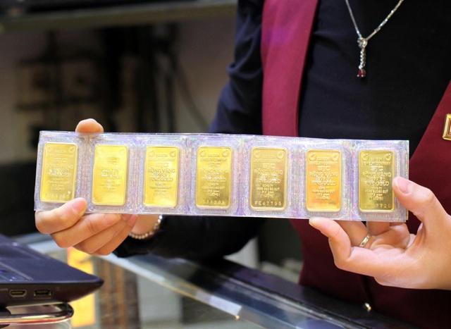 Giá vàng 2026: Liệu có ' lên đỉnh , sụp sâu và ngủ yên ' như những năm trước? - Ảnh 1.