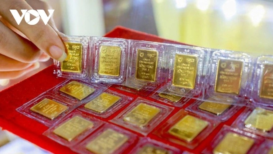 gia vang hom nay 16 4 gia vang sjc giam con 168,5 172,5 trieu dong luong hinh anh 2