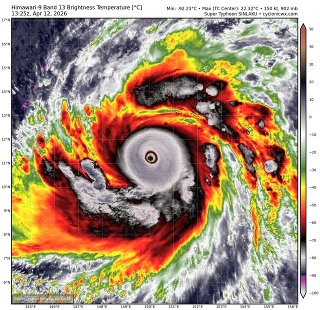 Sinlaku là một trong 3 cơn bão mạnh nhất kể từ năm 1977- Ảnh 1.