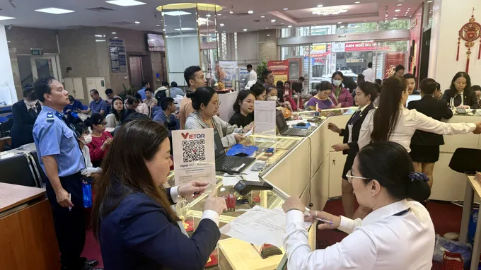 Thu hẹp chênh lệch giá vàng trong nước và thế giới 