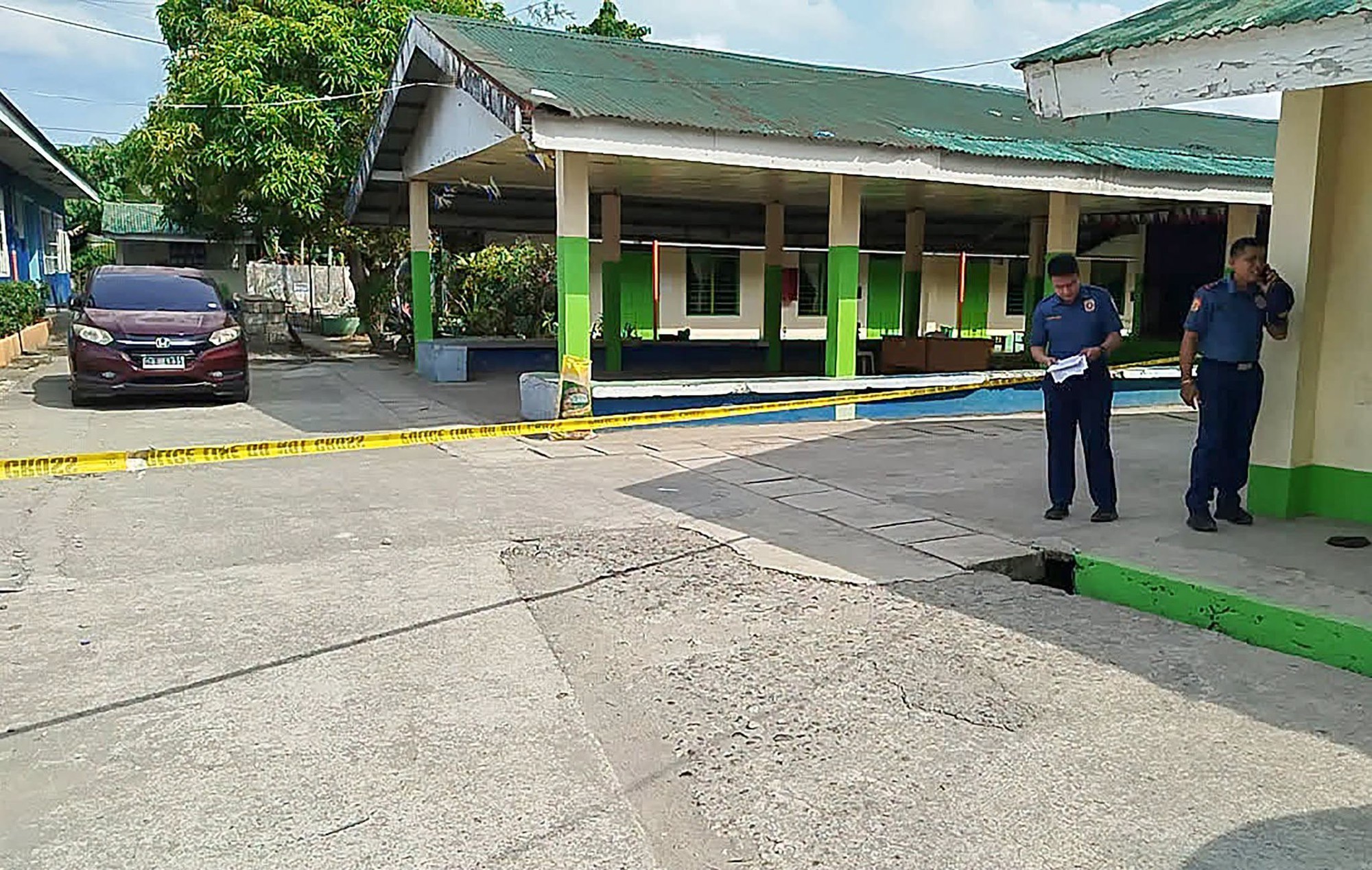 Hiện trường kinh hoàng vụ xả súng tại trường học ở Philippines khiến 10 học sinh thương vong; nghi phạm mới 14 và 15 tuổi- Ảnh 3.