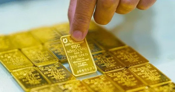 Giá vàng tăng gần 4 triệu đồng/lượng