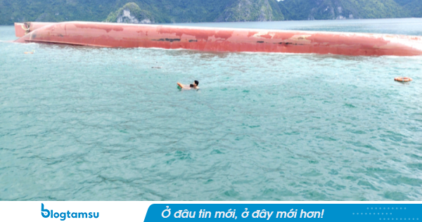 Tìm thấy một thi thể trong tàu hàng lật ở Vân Đồn