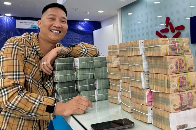 huan-2-194321-1786014280477-17860142807031188890161